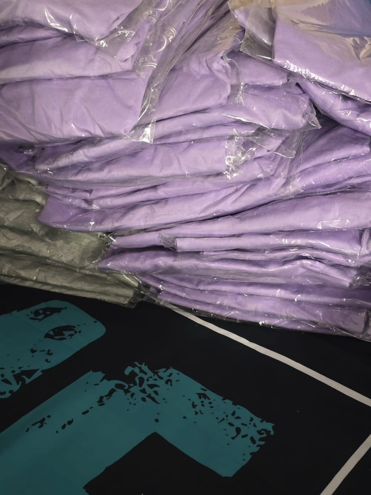 Joblot of 100 Brand New  Mixed Clothing Items – Mystery Box – Mixed Brands