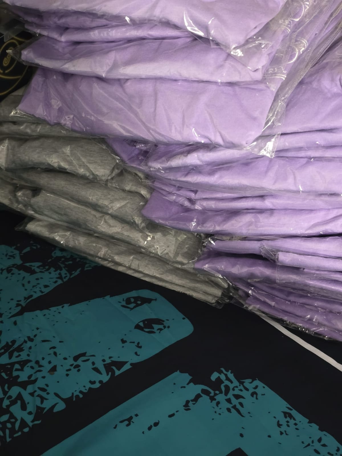 Joblot of 100 Brand New  Mixed Clothing Items – Mystery Box – Mixed Brands
